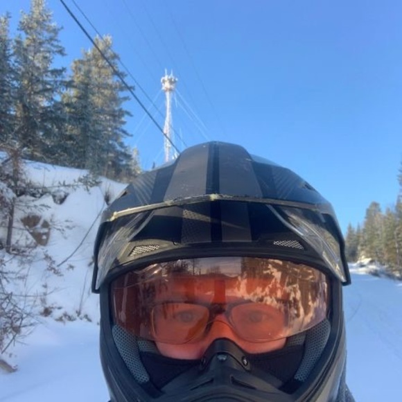 Meet your Posher, Rian - Picture 1 of 1